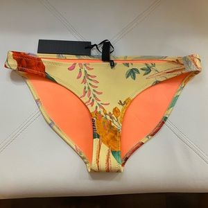 NWT Triangl floral bikini bottoms